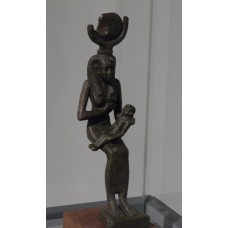 A figurine of Isis and Horus, mother and child